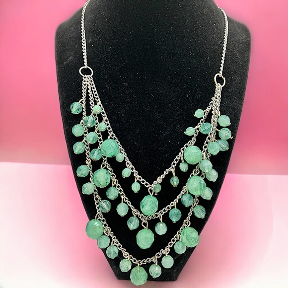 Pale Green Beaded 3-Tier Boho Necklace! - Picture 1 of 8